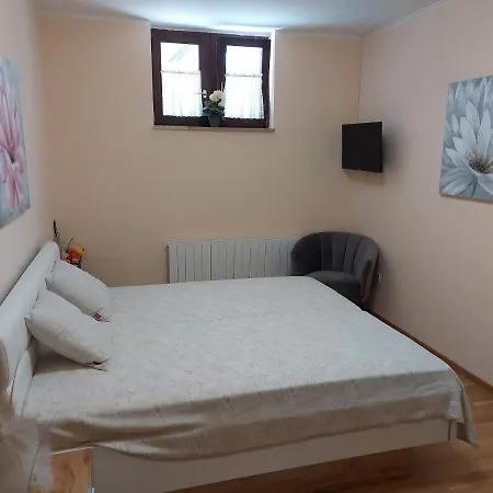 M & D Sveti Filip i Jakov
